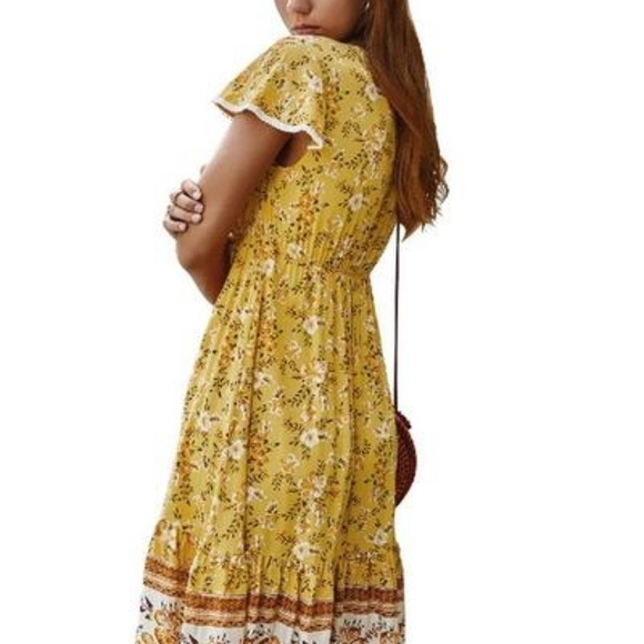 SUPREME Midi length floral Prairie dress Size Small NWT - Picture 2 of 3